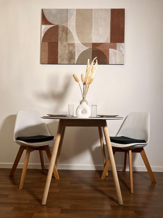 Apartmán "Moonlight" Gare A 10Min De Paris, Wifi, Terrasse , Parking Argenteuil Exteriér fotografie